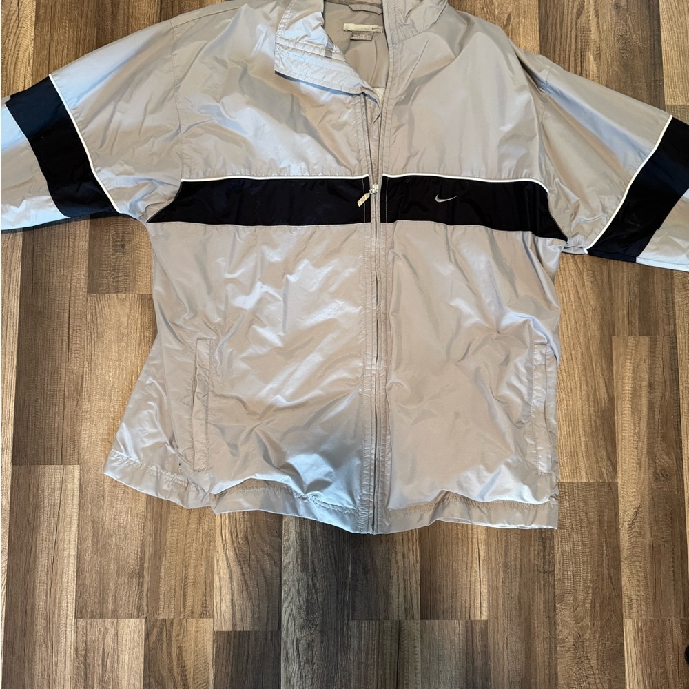 Nike windbreaker